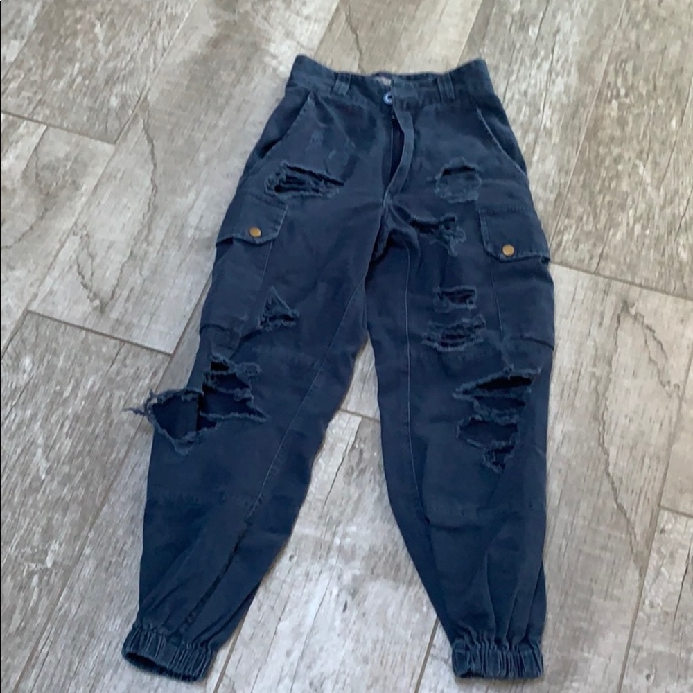 High waisted cargo pants